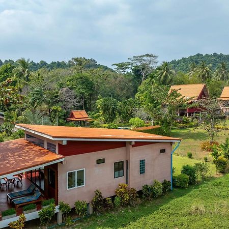 Villa Piman Pu à Koh Jum Extérieur photo